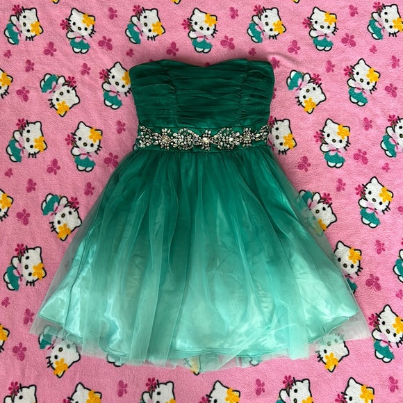 - B. Darlin prom mini dress - Picture 1 of 3